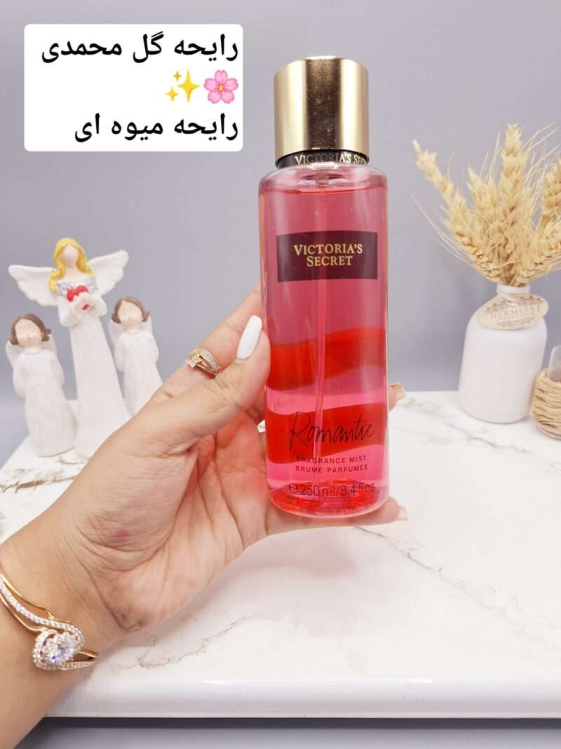 بادی اسپلش 250 ml شاین دار ویکتوریا سکرت مدل Romantic اورجینال - فروشگاه عمده لوازم آرایشی کالای سید