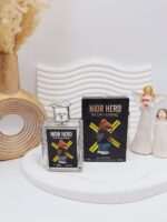 ادکلن مردانه NIOR HERO حجم 100 میل کد 9804 - فروشگاه عمده لوازم آرایشی کالای سید