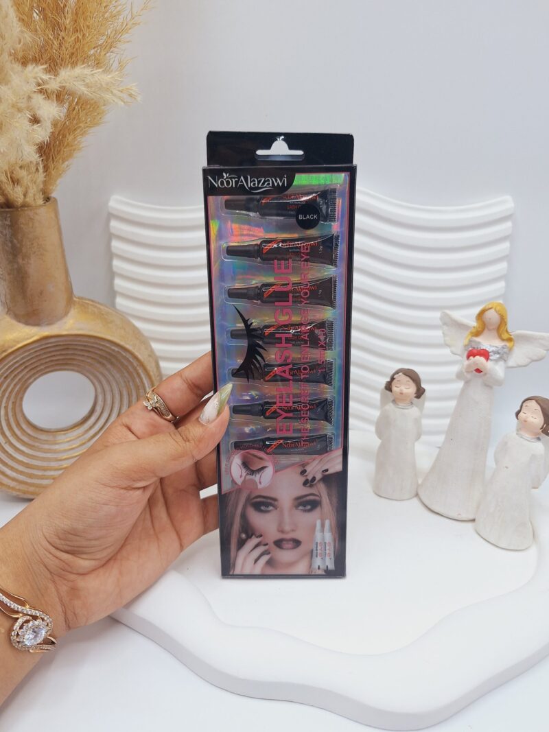 چسب مژه تکی برند Noor Alazawi حجم 1.5 گرم کد BX-3586 (کارتن مستطیل) - فروشگاه عمده لوازم آرایشی کالای سید